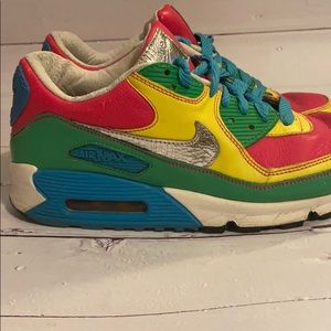 Nike 90’s air max women’s 9.5